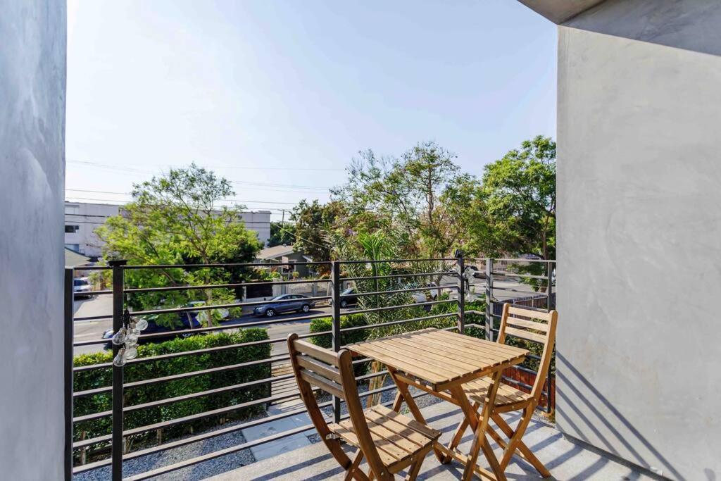 Willa Stunning Hollywood Townhouse With Sunny Views Los Angeles Zewnętrze zdjęcie